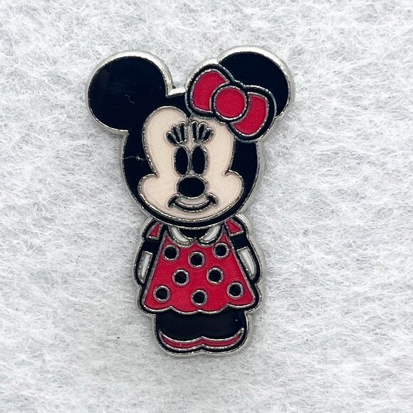 🔮‎ 5/$25 Disney Minnie Mouse Cutie Pin - Picture 1 of 2